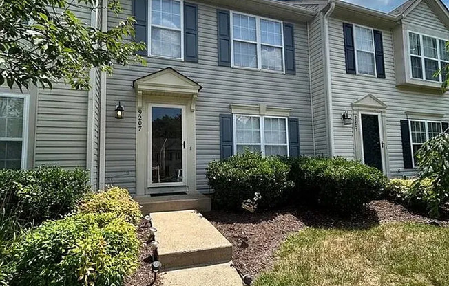 Charming 3 bed, 2.5 bath Townhouse in Henrico!