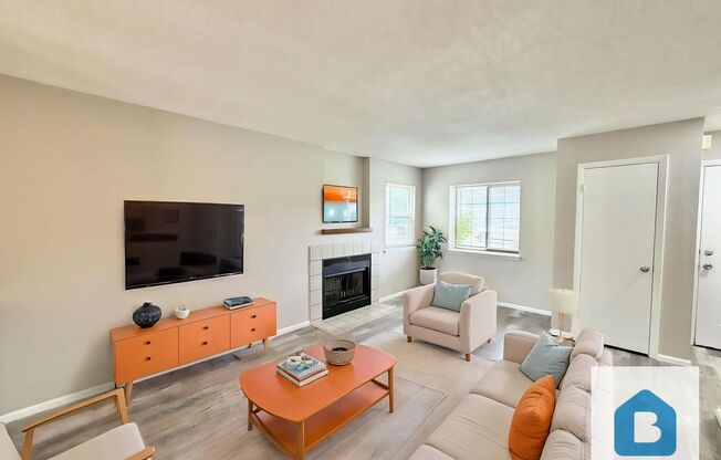 2340 Split Rock Dr