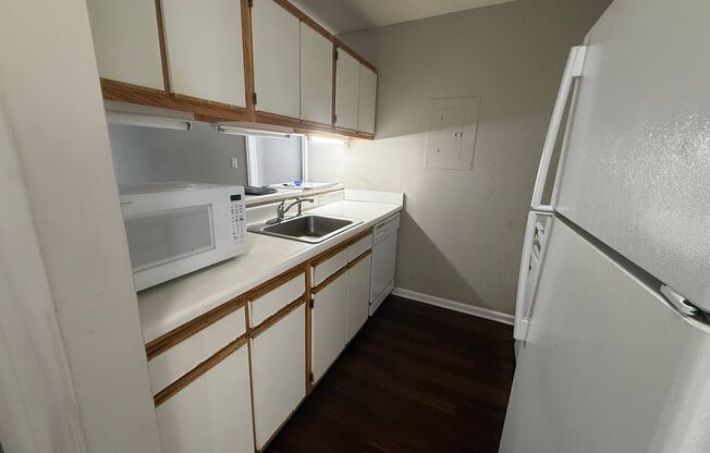 4 Bed 4 Bath Condo near NCSU! Available late July, includes utilities!