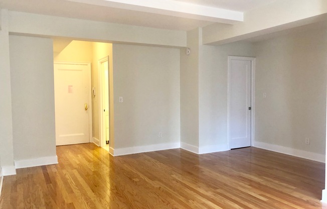 Studio, 1 bath, $3,895, Unit 11E