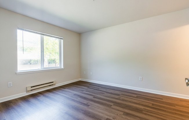 2 beds, 2 baths, 1,028 sqft, $2,795, Unit 101