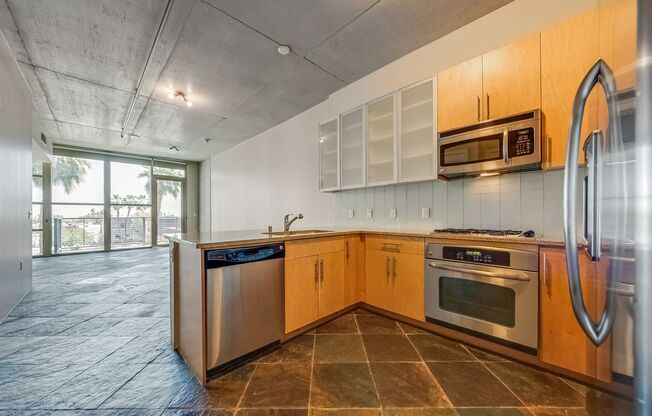 1 bed, 1 bath, $1,875, Unit UNIT 345