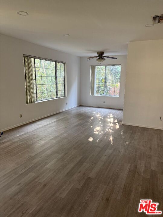 311 S NORTON AVE