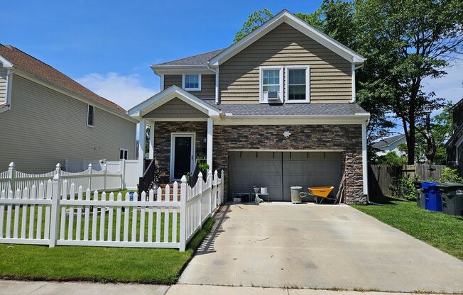 Beautiful Single Family in Heart of Norfolk!