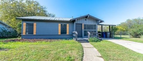823 YELLOW WOOD DR
