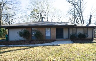 Rama Rd area -Updated 3 bed,2 bath ranch fence in cul-de-sac