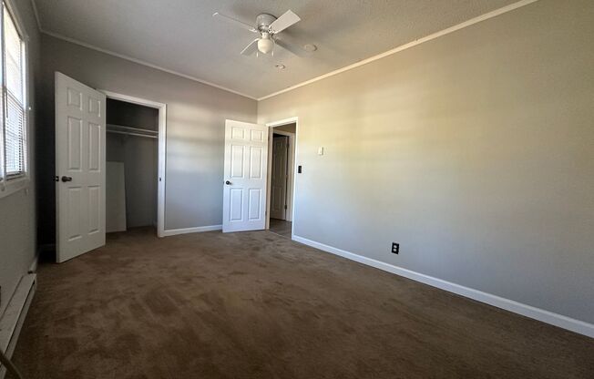 2 beds, 1 bath, $1,325, Unit Unit A