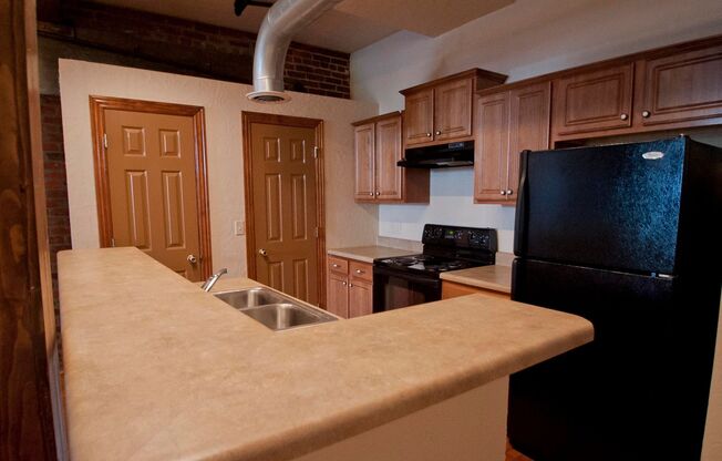 1 bed, 1 bath, 800 sqft, $950, Unit SW 107