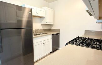 1 bed, 1 bath, 650 sqft, $1,895, Unit Unit B