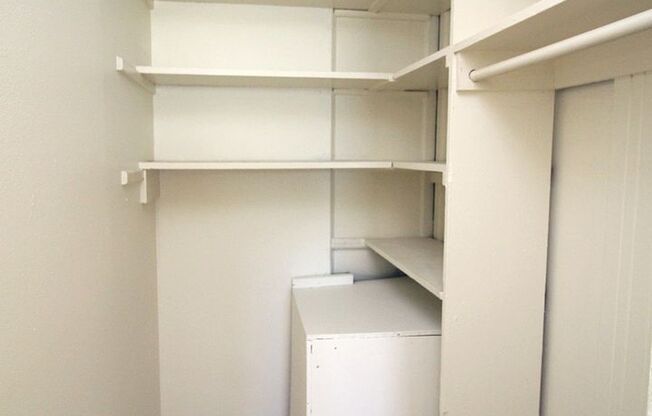 1 bed, 1 bath, 500 sqft, $1,050, Unit 6905