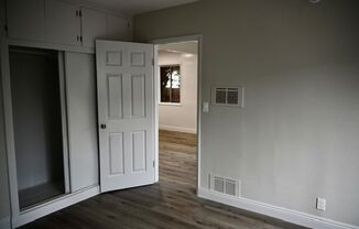 1 bed, 1 bath, $2,000, Unit 1210 1/2