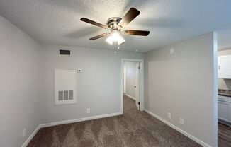 1 bed, 1 bath, $825, Unit SC517