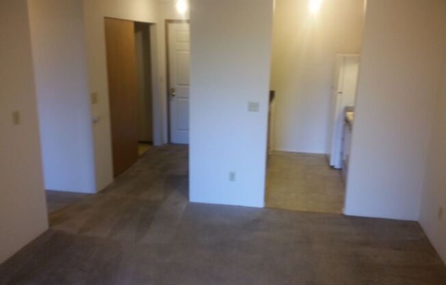 4 - Mountain View Apts