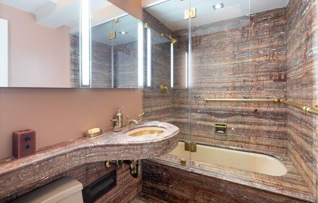 2 beds, 2 baths, 1,850 sqft, $11,500, Unit PHD