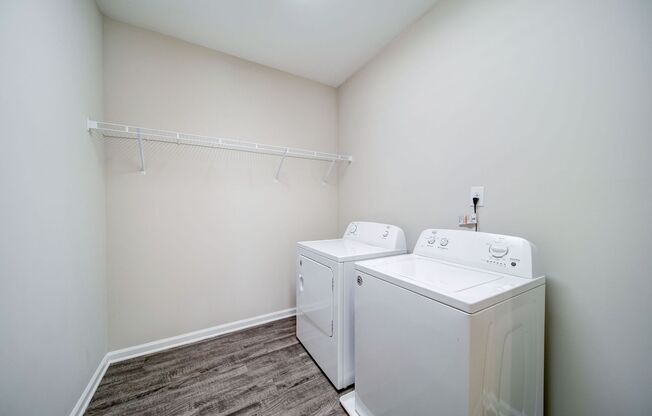 2 beds, 2 baths, 1,080 sqft, $1,299, Unit Model