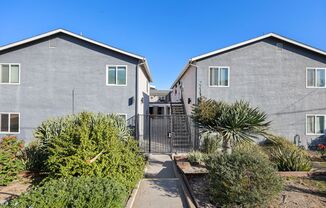 2231 Burroughs St