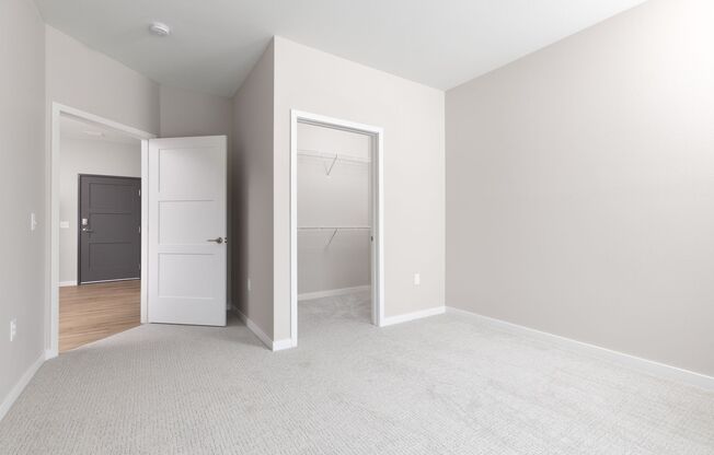 1 bed, 1 bath, 695 sqft, $1,025, Unit 320