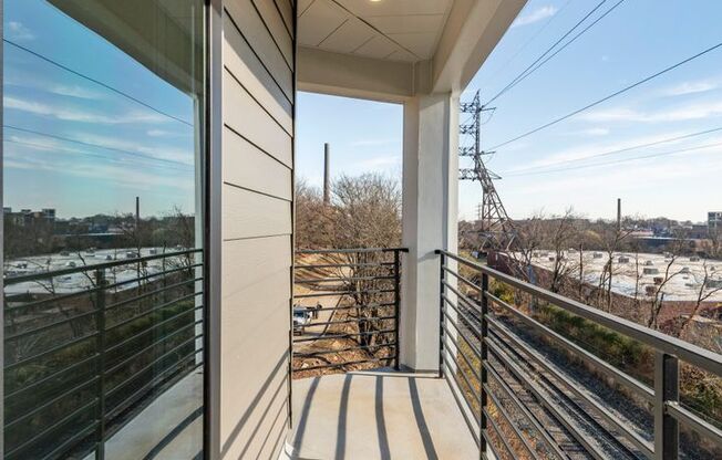 2 beds, 2 baths, 927 sqft, $1,935, Unit B220