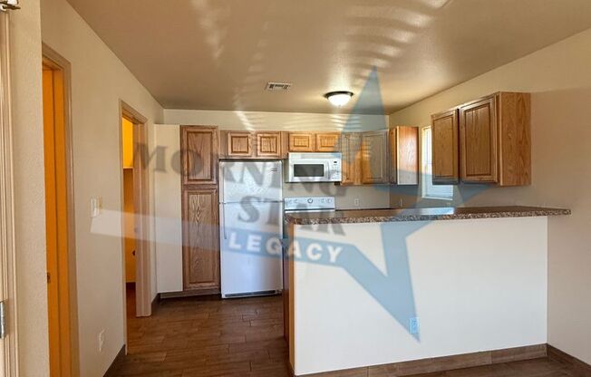 Sweet townhouse in Del Rey!