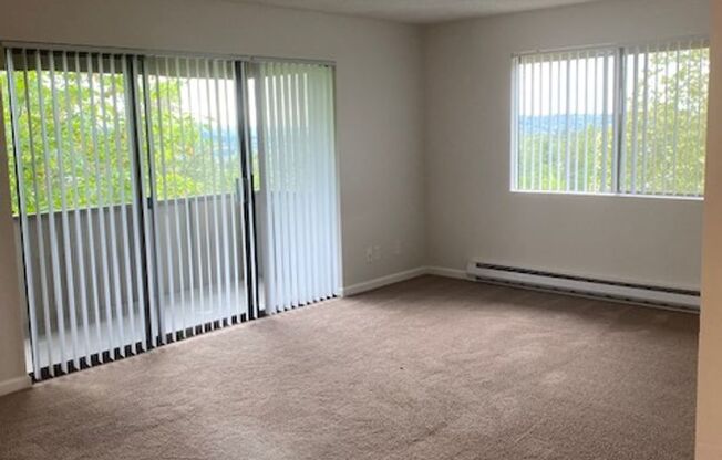 2 beds, 1 bath, 904 sqft, $1,865, Unit 3239