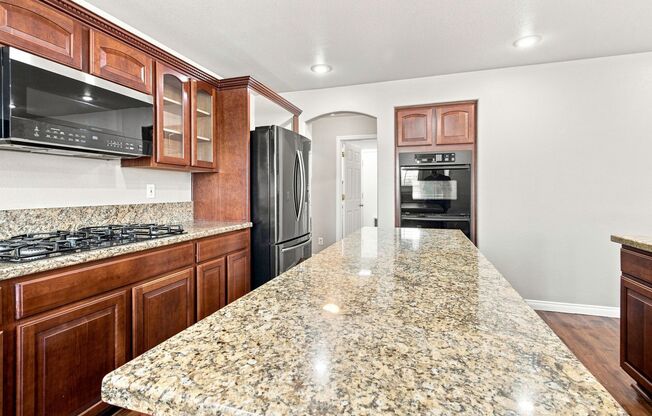 5 beds, 3.5 baths, $3,950