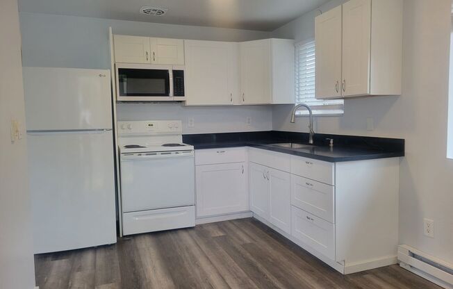 2 beds, 1 bath, $1,795