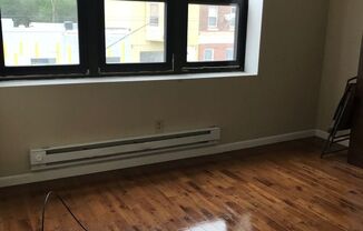 4800-02 Woodland Ave.