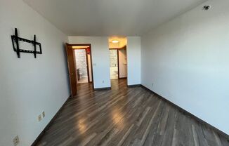 2 beds, 2 baths, $2,200, Unit UNIT 2220