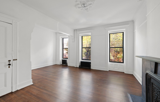 4 beds, 3.5 baths, 3,296 sqft, $11,500, Unit 2