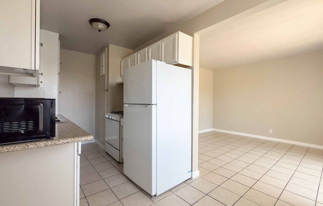 1 bed, 1 bath, $1,799, Unit 18