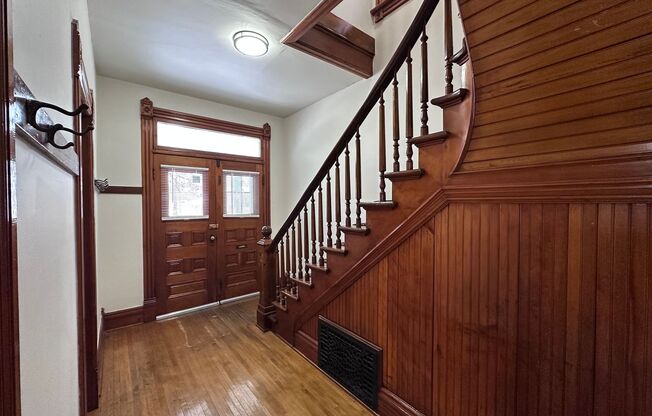 Gorgeous Renovated 4 Bedroom 2 Bath Victorian Single Family Home!