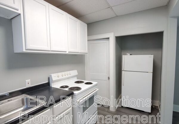 85 LECHNER AVE