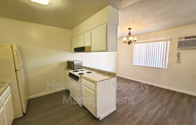 122 S ANZA ST