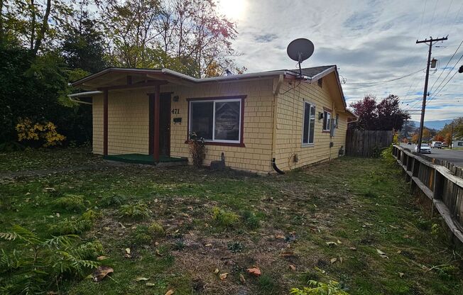 Charming Home Close to Downtown Grants Pass