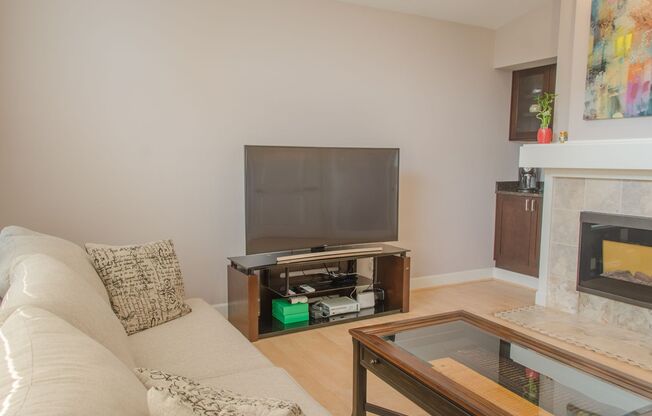 4bd/2.5ba Seattle Home
