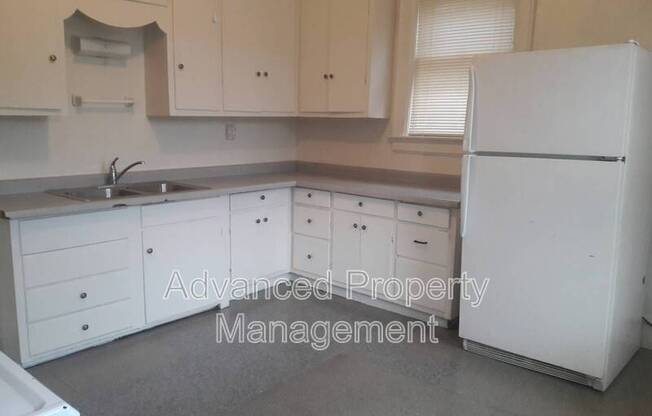 3225 27 W MCKINLEY BLVD