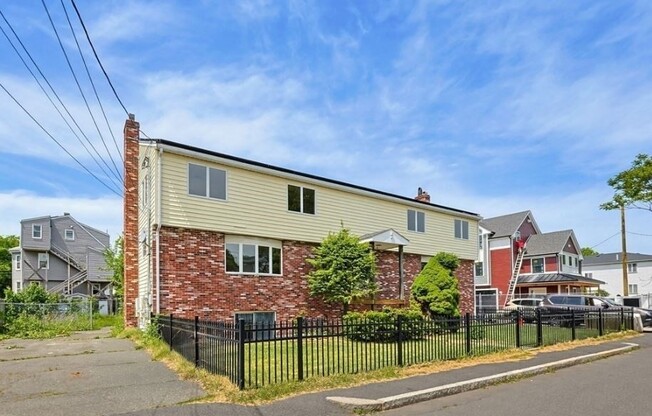 20 22 CYRIL ST