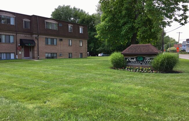 Oak Tree Apartments