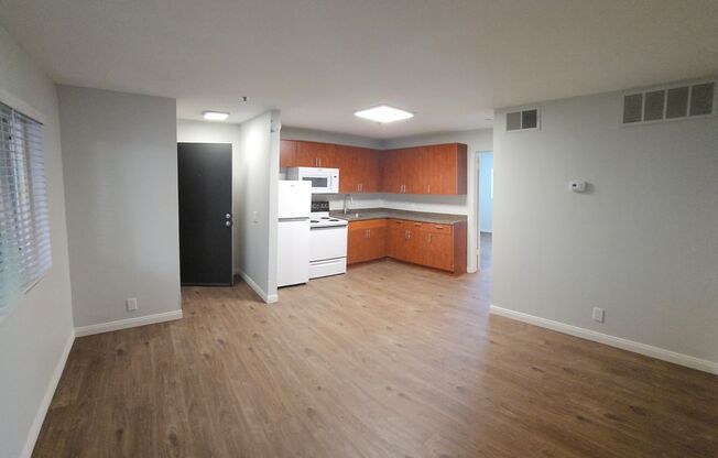 1 bed, 1 bath, 600 sqft, $1,725, Unit 210