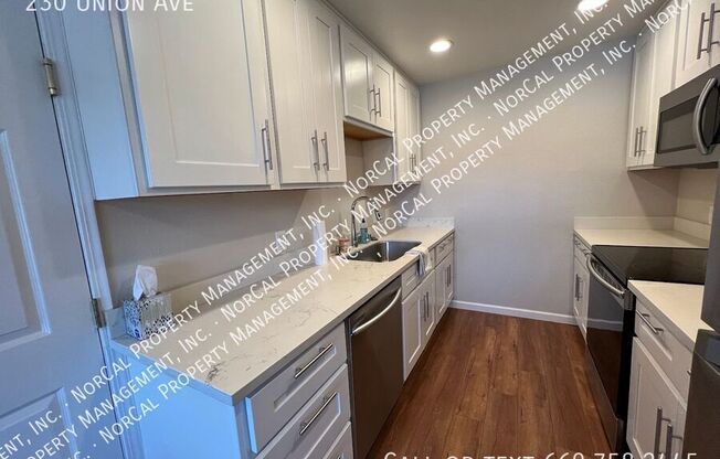 230 UN AVE