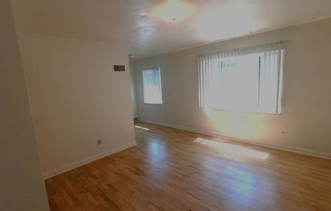 1 bed, 1 bath, $1,750, Unit 8