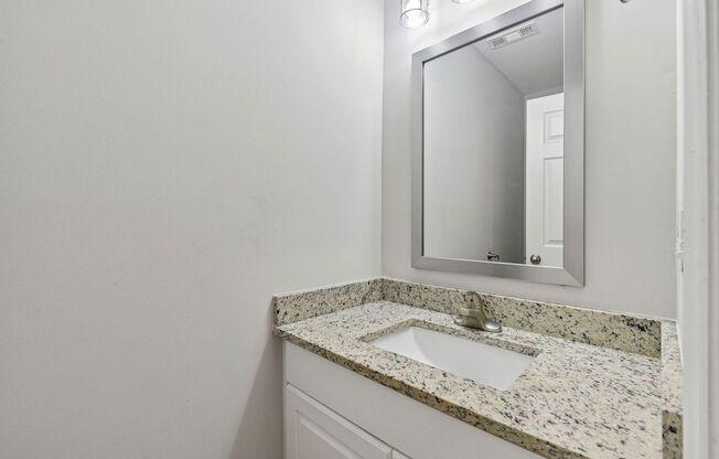 2 beds, 2.5 baths, 1,387 sqft, $1,395, Unit 0174