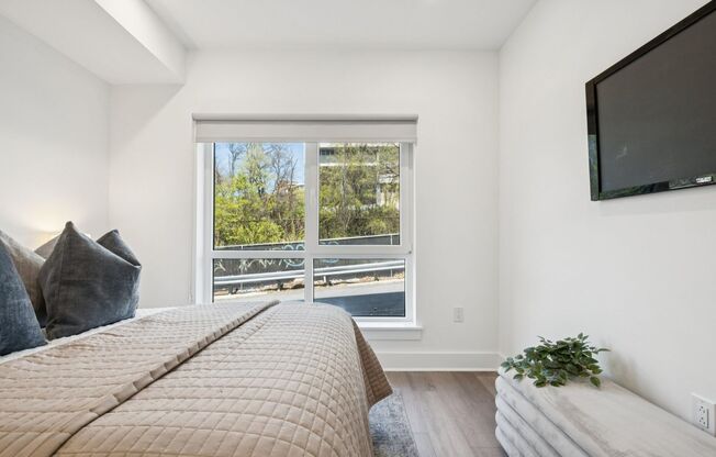 1 bed, 1 bath, 590 sqft, $1,540, Unit D210