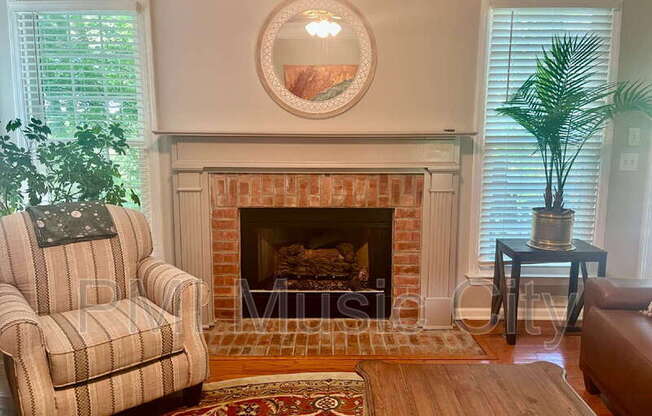 333 SPRINGHOUSE CIR