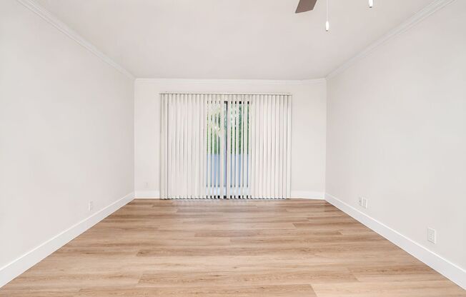 1 bed, 1 bath, 700 sqft, $2,150, Unit Unit 208