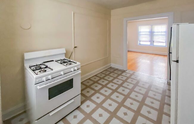 1 bed, 1 bath, 460 sqft, $1,895, Unit 1944-1M