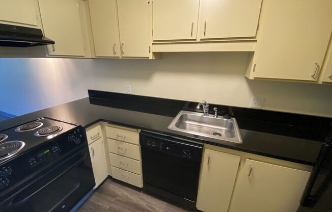 1 bed, 1 bath, $1,398, Unit 0054