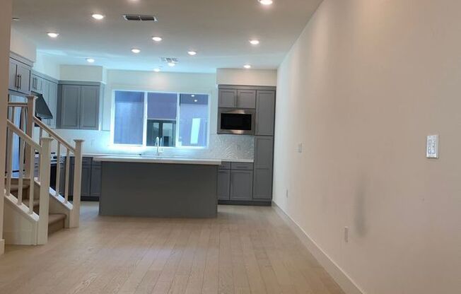 3868 ENRICHMENT TERRACE