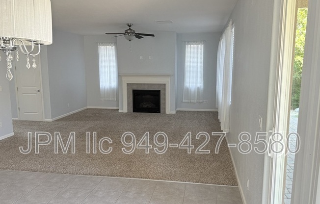 2905 SHOW JUMPER LN