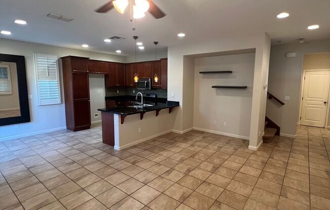 3 beds, 2.5 baths, $2,495